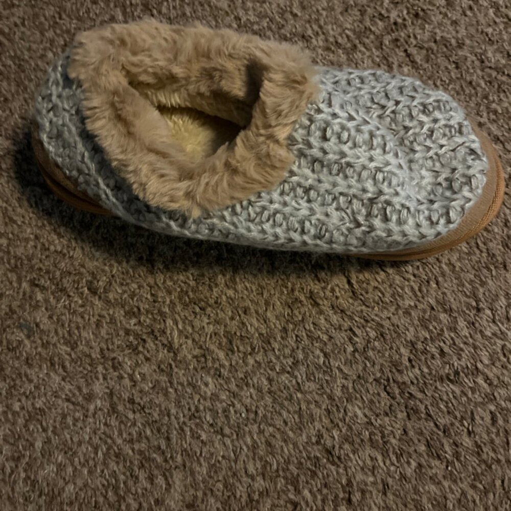 Women’s slippers